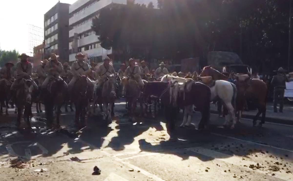 El desfile blindado