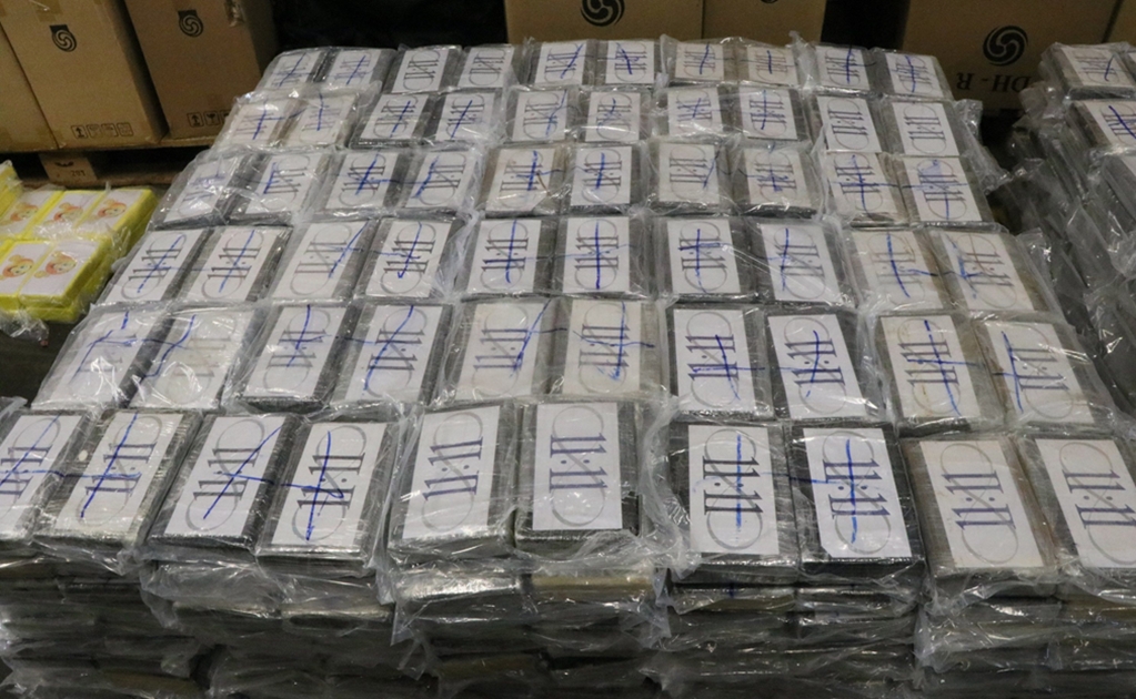 Autoridades alemanas hallan 4.5 toneladas de cocaína en barco uruguayo