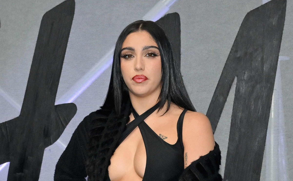 Al estilo Kim Kardashian, hija de Madonna se luce en atrevido catsuit recortado