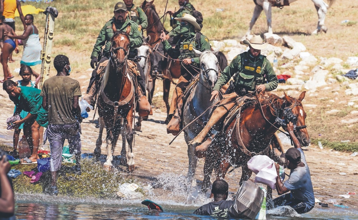 De lanzar a haitianos con caballos hasta disparar a venezolanos; historias de la frontera de EU