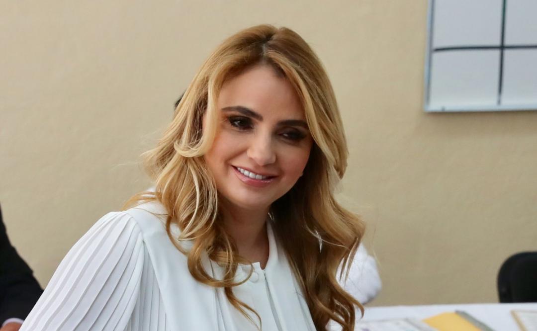 Angélica Rivera, como una diablita traviesa en el cumpleaños de su hija Sofía Castro