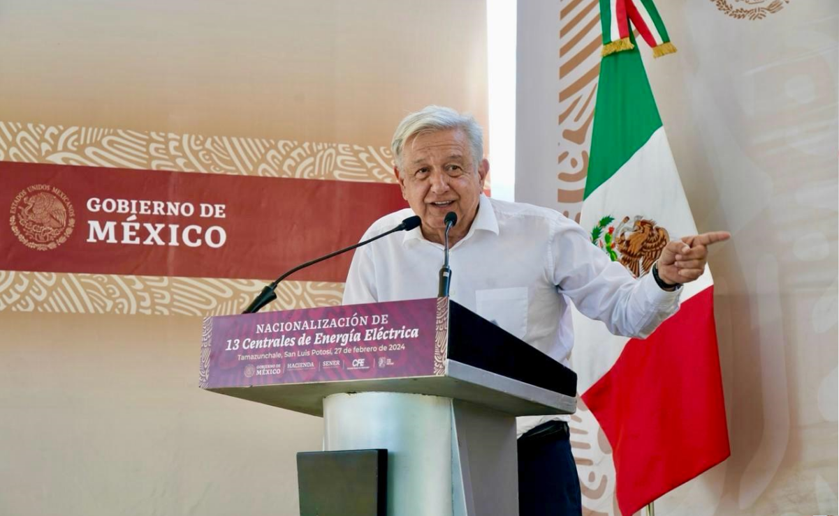 "Por sus pantalones" dos ministros tiraron la reforma eléctrica, reprocha AMLO