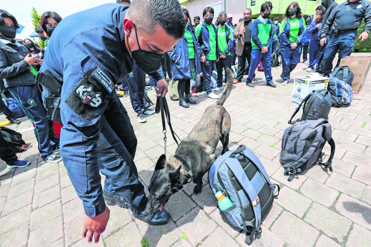 Afinan el regreso de "mochila segura" en el Edomex