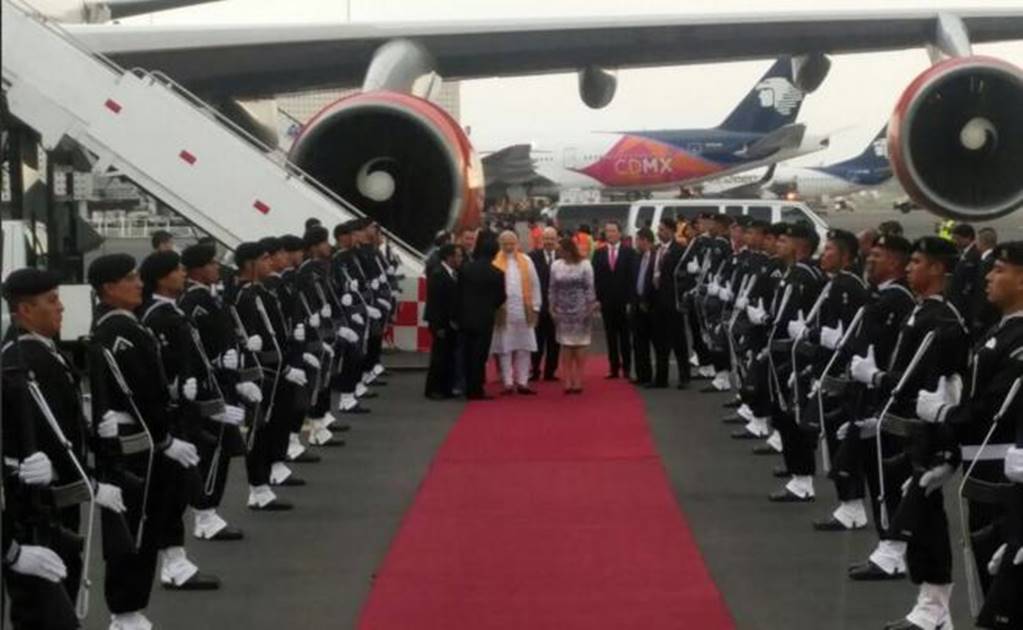 Prime Minister of India arrives in Mexico 