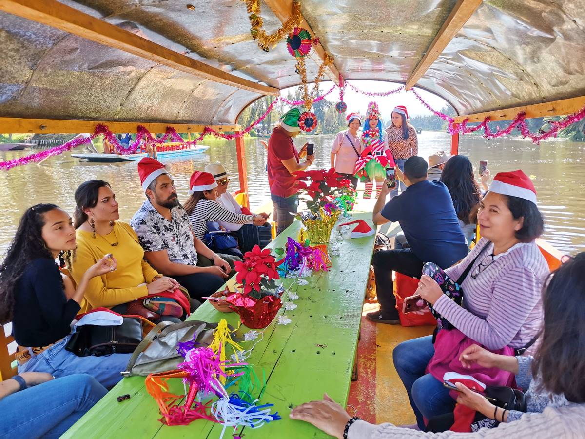 Xochimilco: cuándo es el recorrido navideño en trajinera 