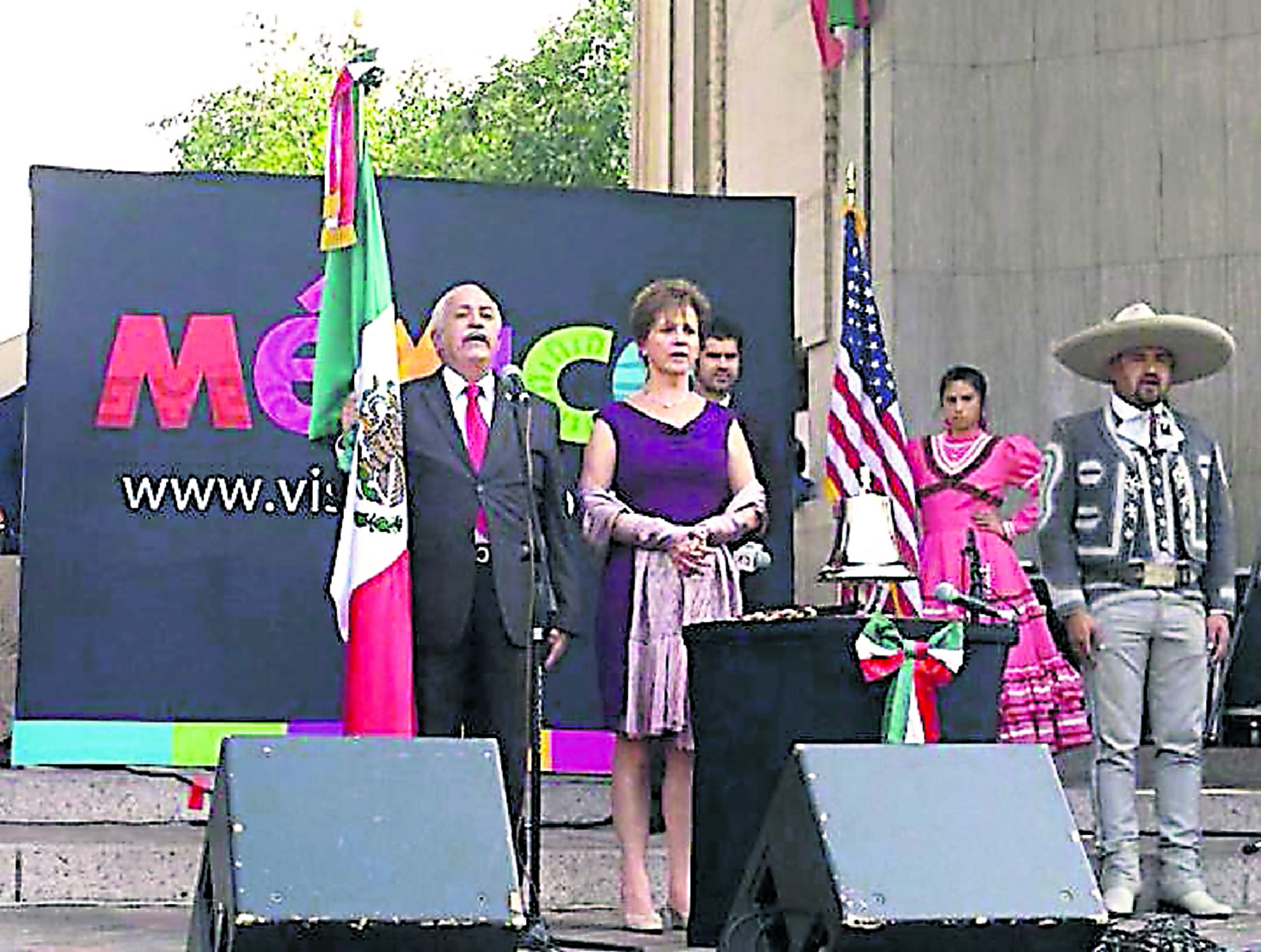 Se retira cónsul de México en Denver