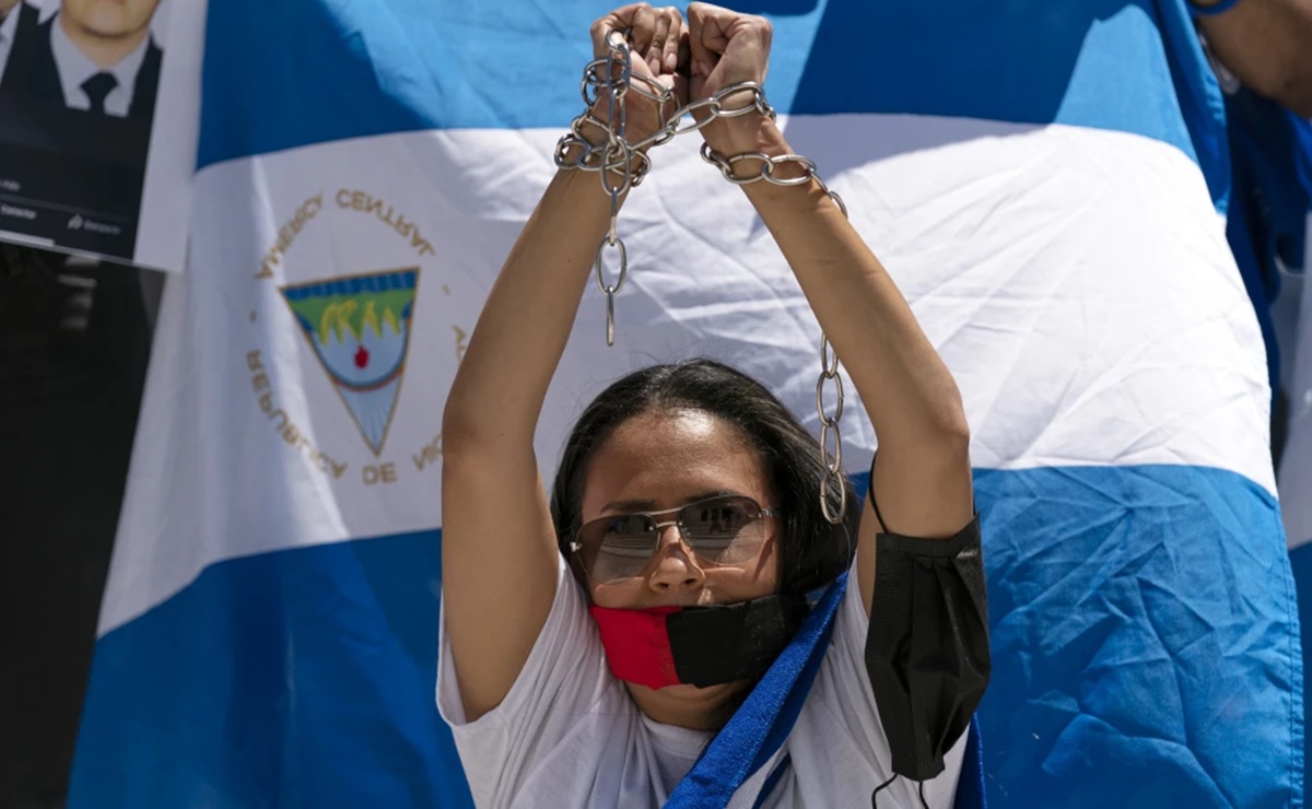 EU sanciona a decenas de funcionarios y empresas nicaragüenses por atacar los derechos humanos