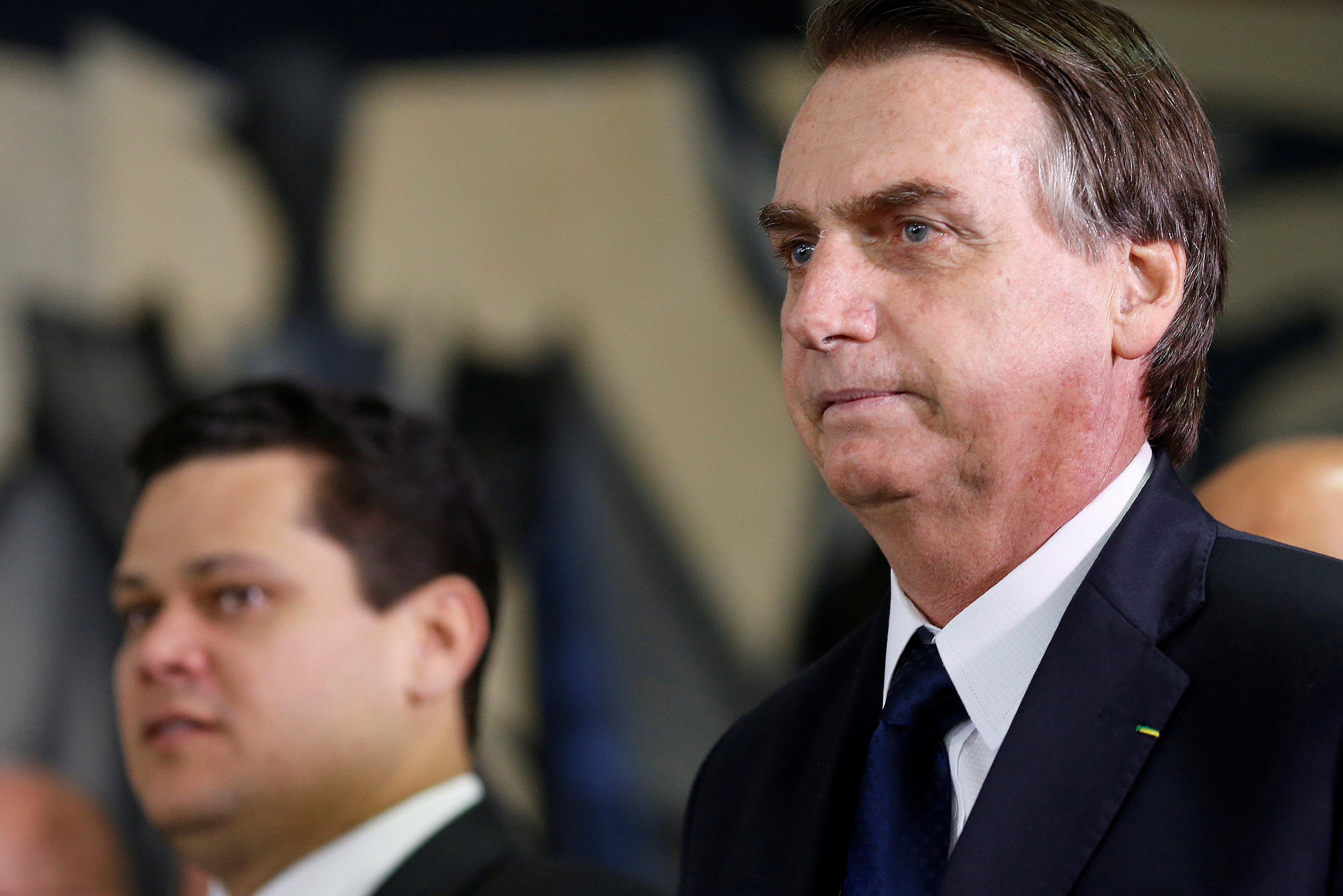 Bolsonaro desata polémica al publicar en Twitter video tachado de "obsceno"