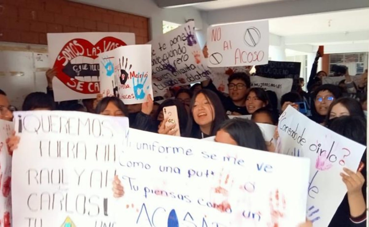 Alumnos piden detención de profesor e intendente por acoso y abuso sexual en secundaria de Naucalpan
