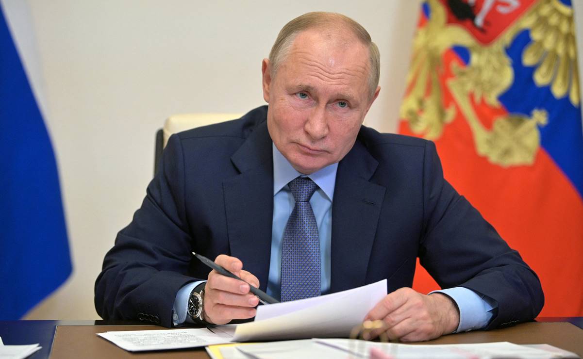 Putin decreta semana no laborable e insta a rusos a vacunarse contra el coronavirus