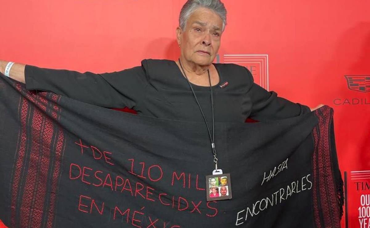 María Herrera Magdaleno protesta por la crisis de desaparecidos en México en gala de la revista TIME