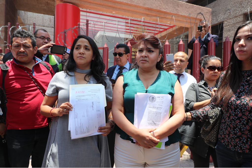 Demanda Nestora Salgado a Meade por daño moral tras acusarla de secuestradora