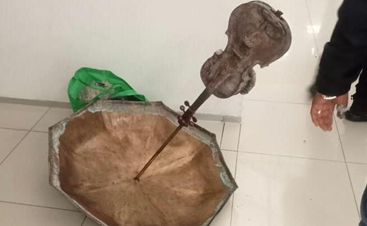 Mutilan esculturas de Cri-Cri y hasta de Juan Pablo II para venderlas por kilo al fierro viejo
