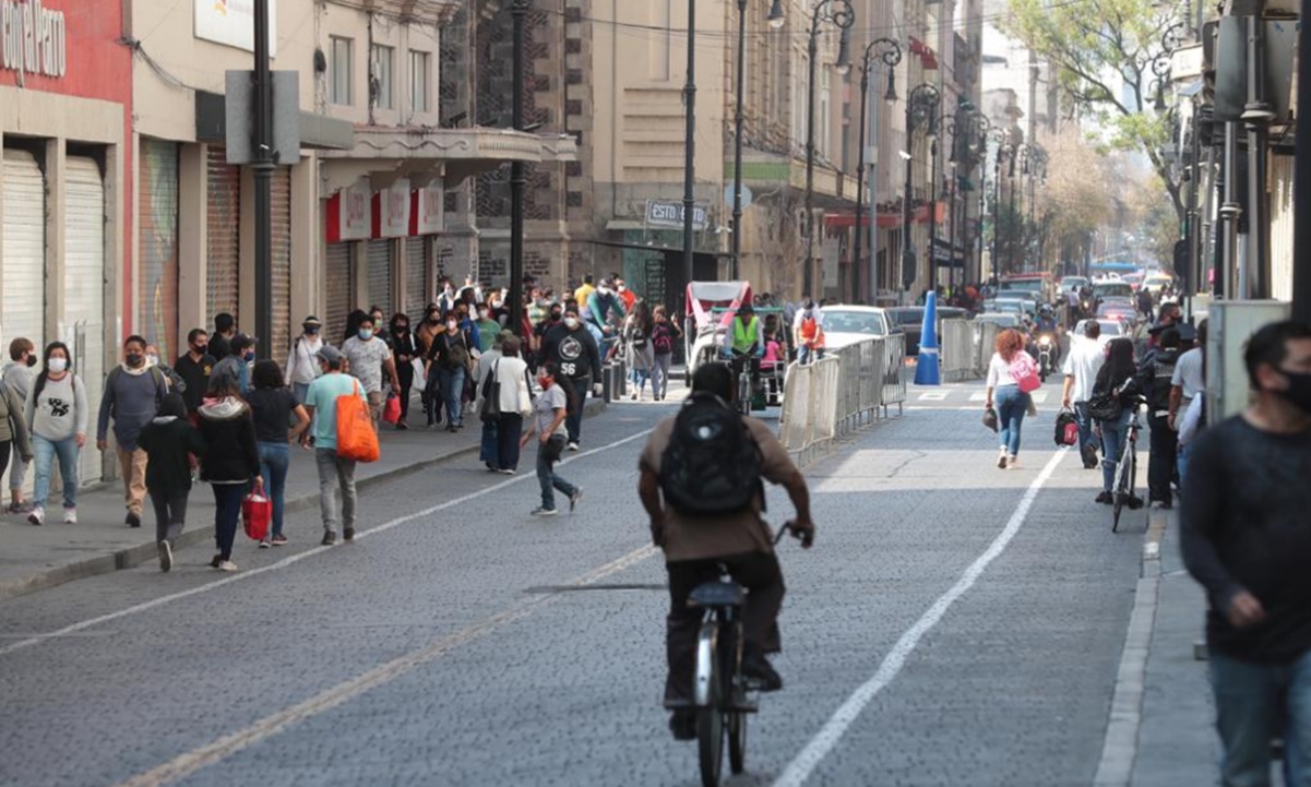 Batres invita a votar para renombrar calles con los nombres de mujeres históricas