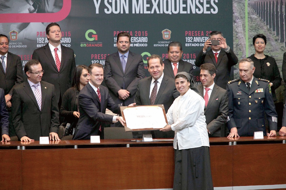 Otorga Eruviel Ávila preseas a mexiquenses destacados