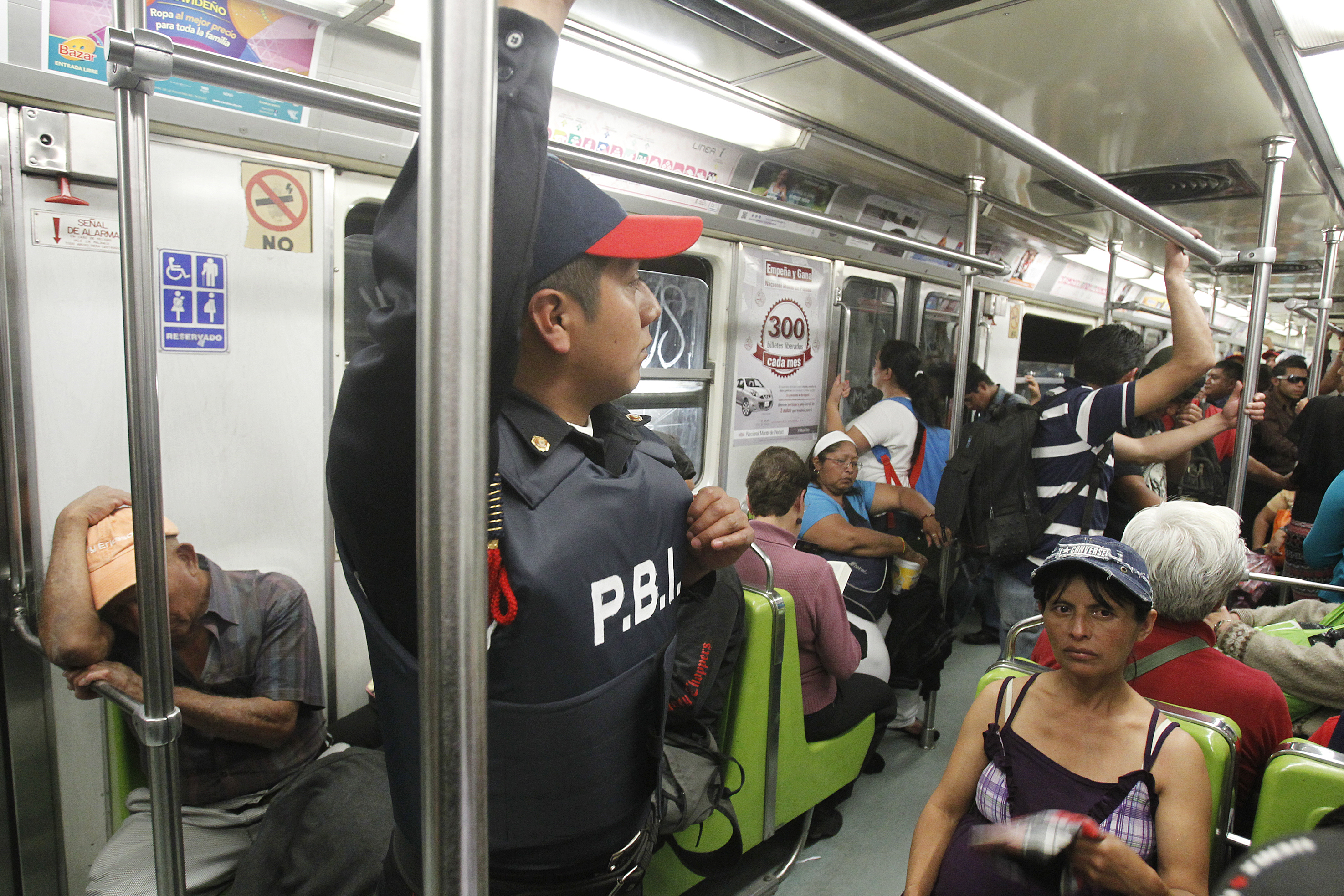 Detienen a 120 vagoneros en el Metro