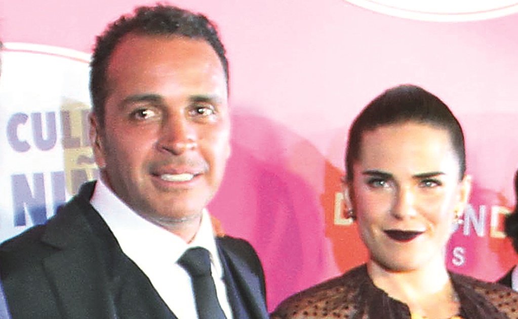 Televisa rompe con director Gustavo Loza tras denuncia de violación de Karla Souza
