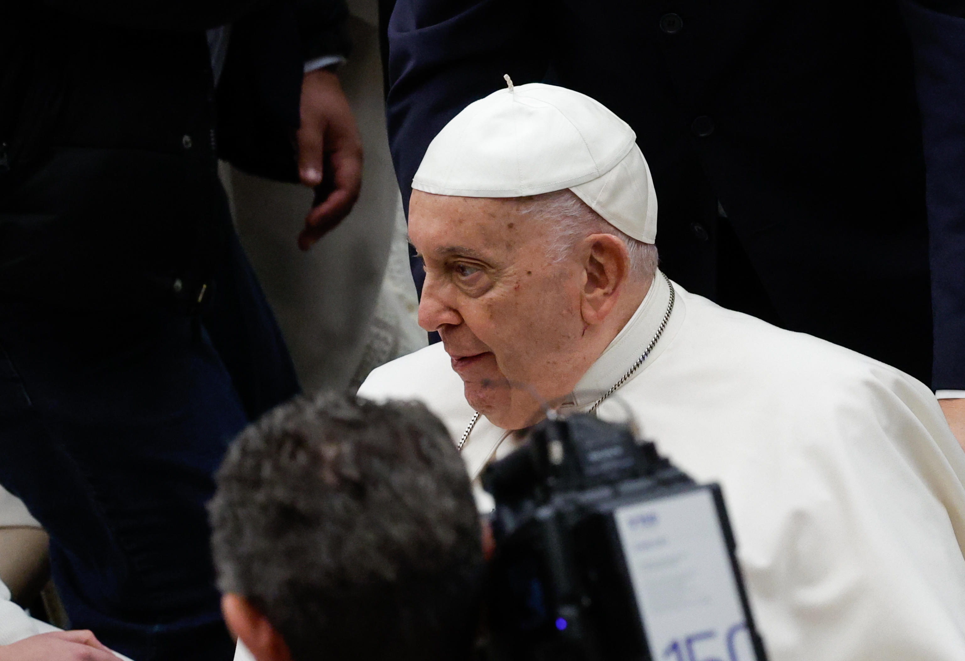 Alerta en el Vaticano: Papa Francisco continúa con inflamación pulmonar
