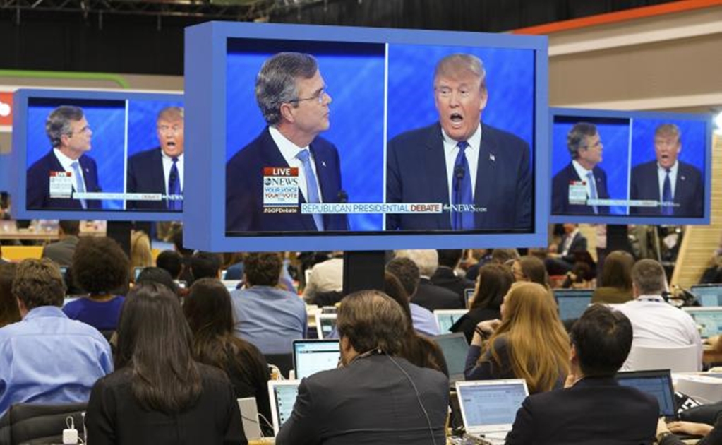 Rubio comes under heavy fire at Republican presidential debate