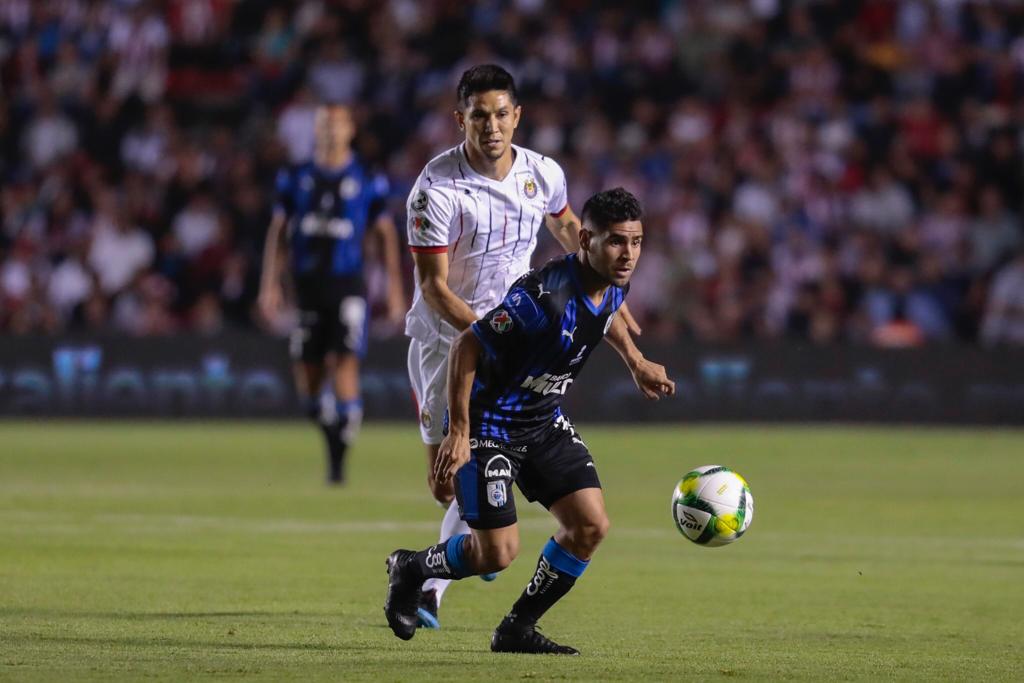 Gallos rescata empate en casa