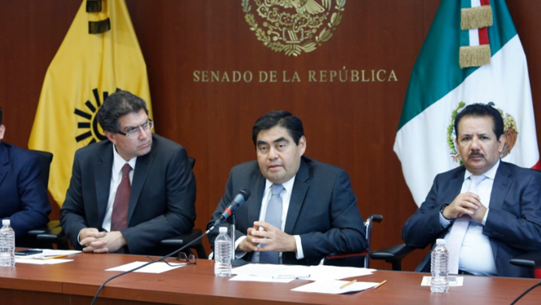 Error político el veto presidencial, dice Barbosa