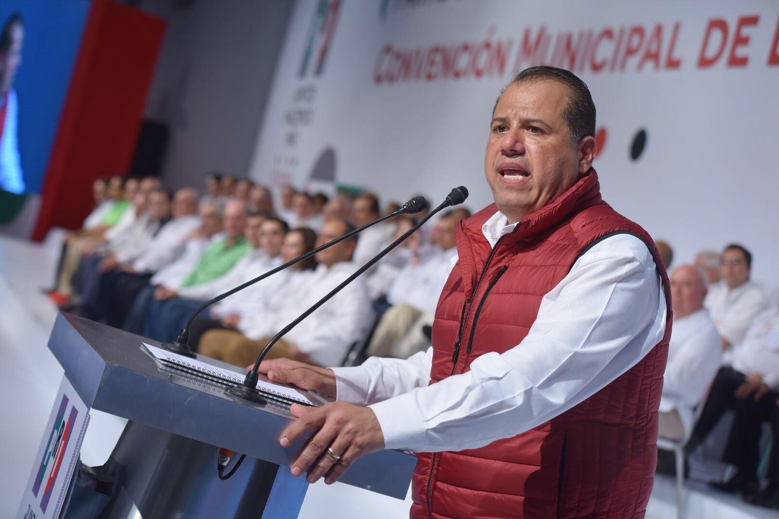 Rinde protesta candidato del PRI en Ciudad Victoria