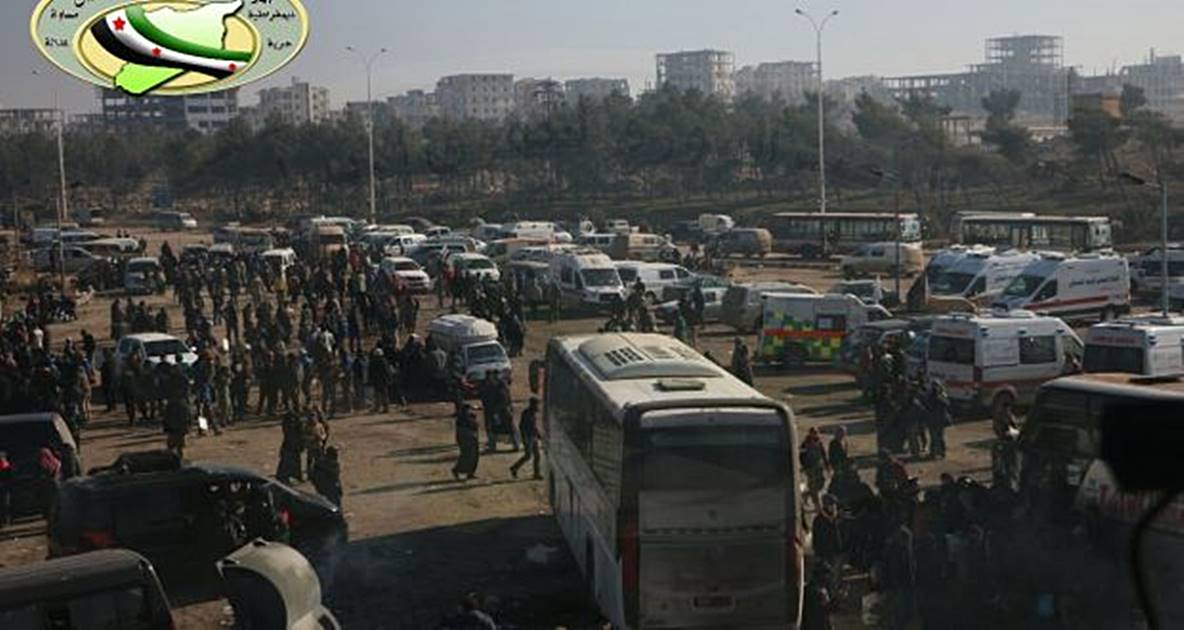 Último convoy de evacuados abandona este de Aleppo, según ONG