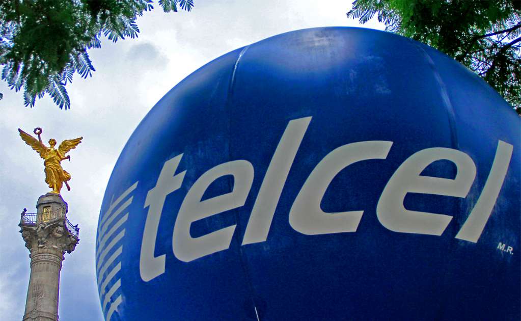 Se cae señal de Telcel y Telmex, restablecerán servicio en una hora