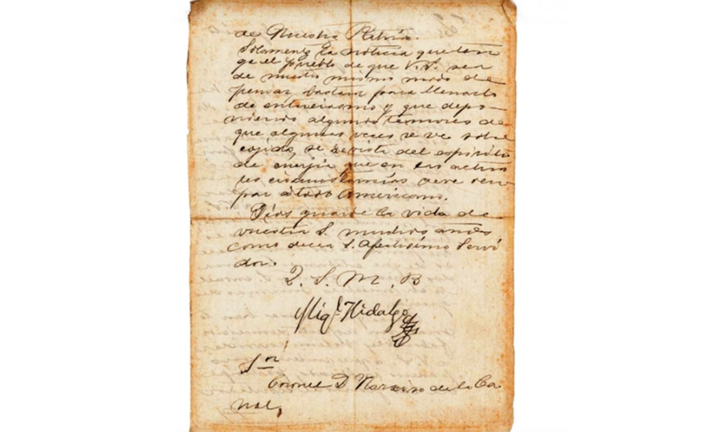 Authorities evaluate the authenticity of historic papers from the Mexican Independence sold by auction house