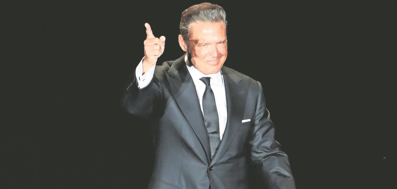 Video: Luis Miguel golpea a su ingeniero de audio durante un concierto en Panamá