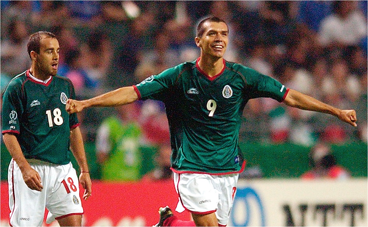 VIDEO: FIFA recuerda épico gol de la Selección Mexicana hecho por Cuauhtémoc Blanco y Jared Borgetti