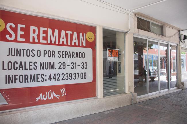 En coma profundo. Plaza de las Américas se niega a morir