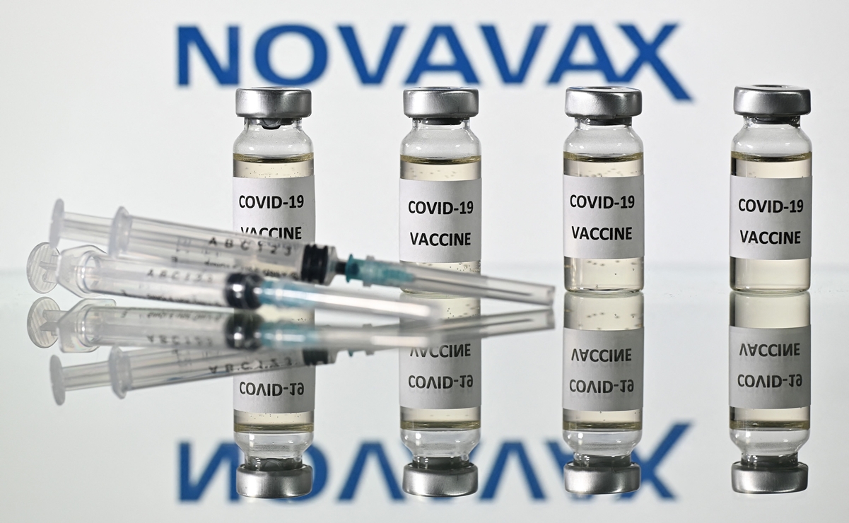Regulador europeo aprueba vacuna Novavax en medio de advertencias sobre ómicron