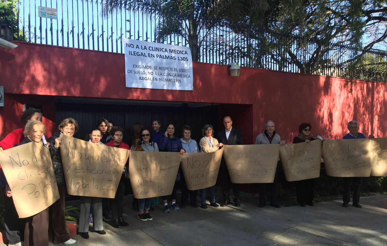 Piden clausurar clínica en MH