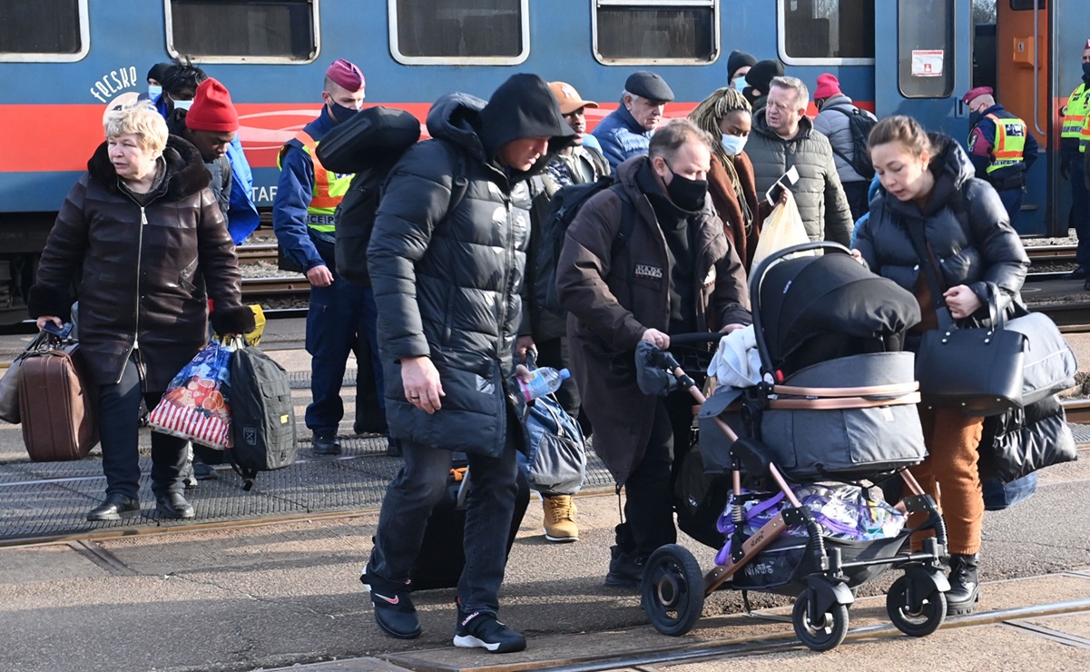 Cifra de refugiados que huyeron de Ucrania supera ya los 677 mil 