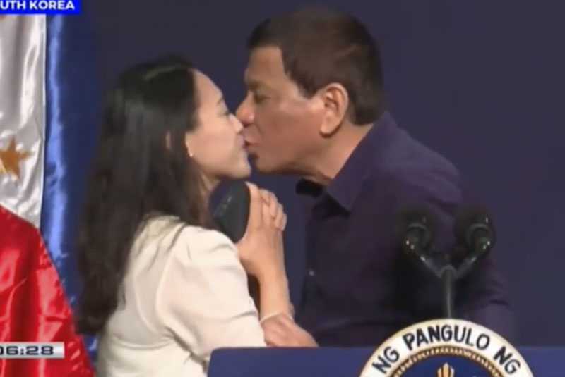 La polémica por el beso del presidente filipino