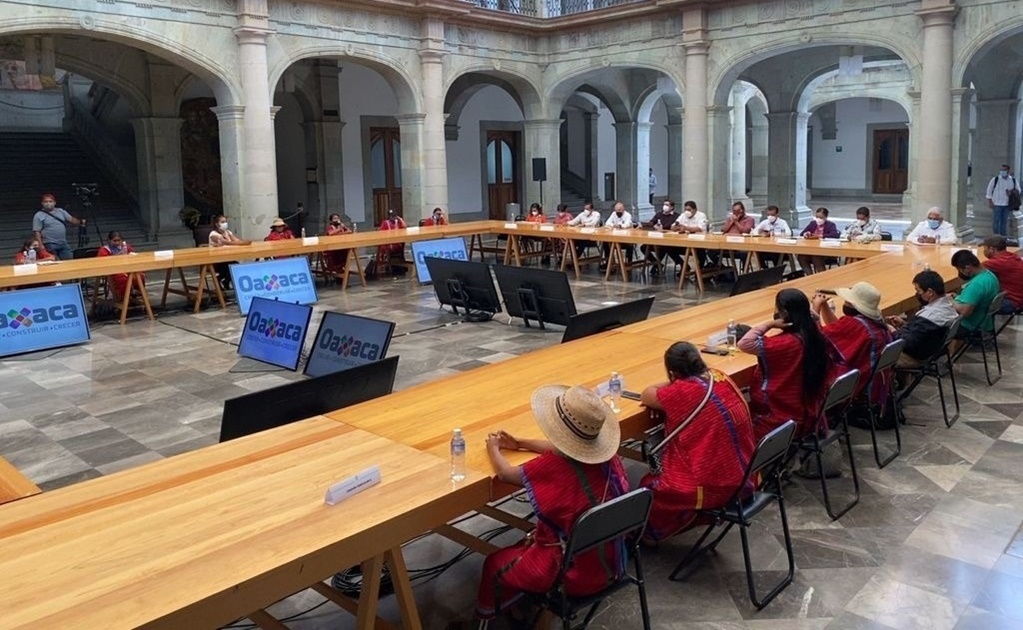 Gobierno de Oaxaca garantiza condiciones a familias desplazadas para retorno seguro a Tierra Blanca