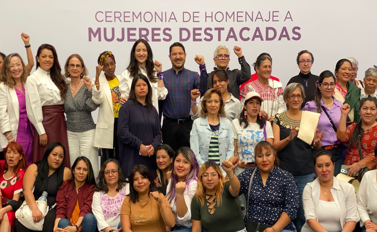 Gobierno de la CDMX rinde homenaje a mujeres destacadas en defensa de los derechos feministas