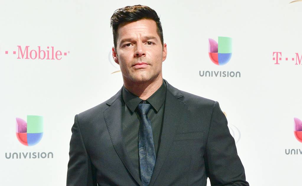 A Ricky Martin se le da "muy bien" ser "amante" de Versace