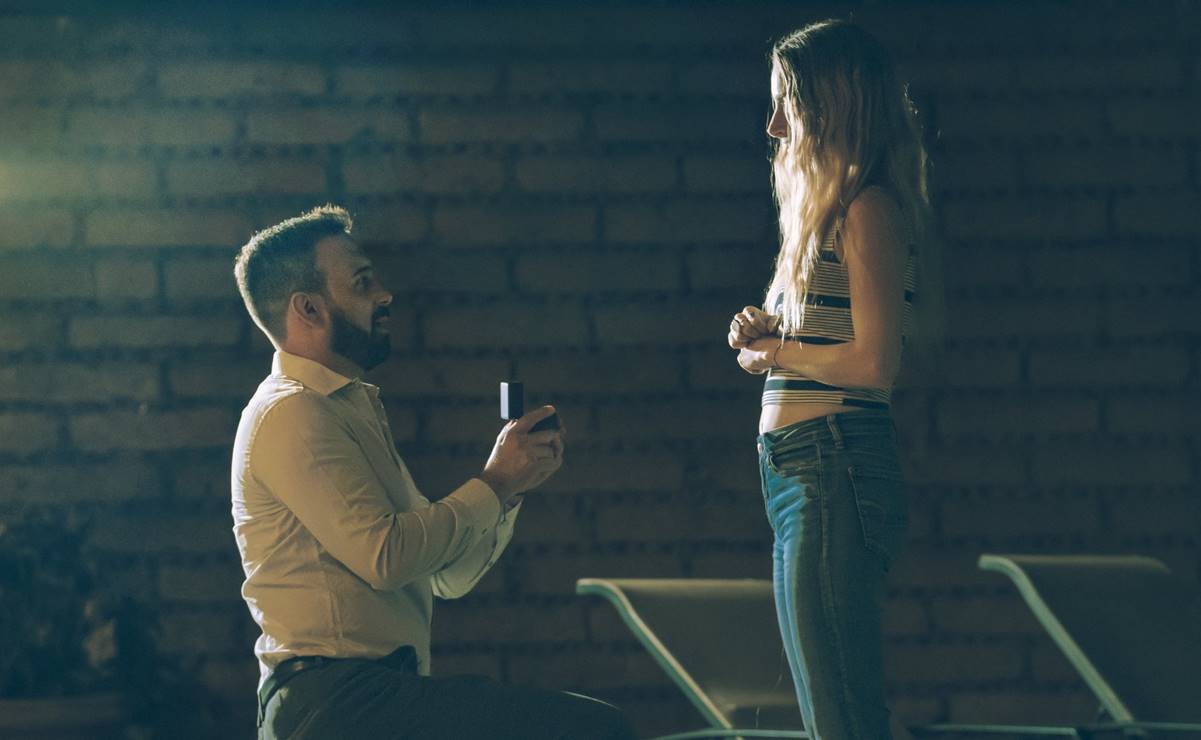 Se nos casa, YosStop da el "Sí" y comparte romántica propuesta de matrimonio 