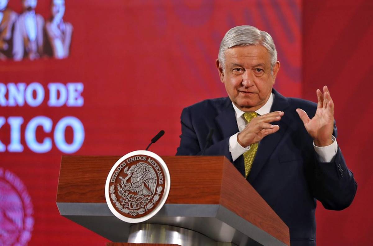 No hay que solazarse con la muerte de nadie, dice AMLO sobre Ruiz Esparza