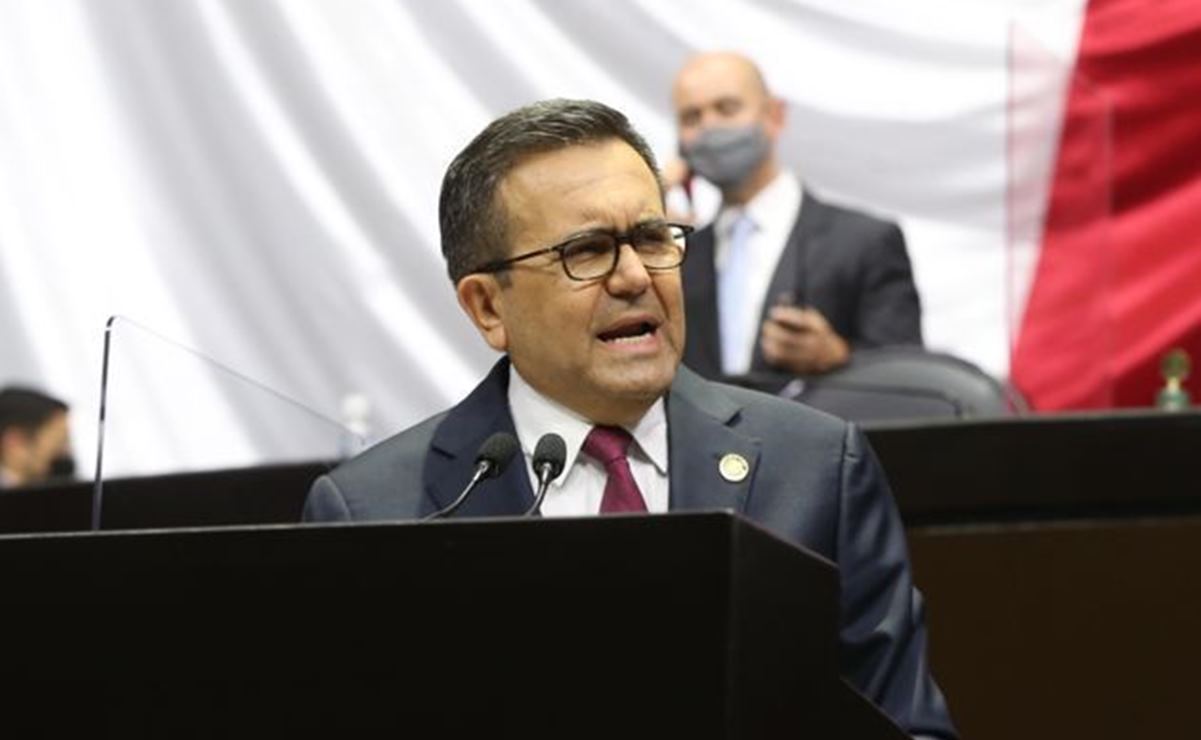 Ildefonso Guajardo pide respeto a marco legal en caso de Enrique Peña Nieto