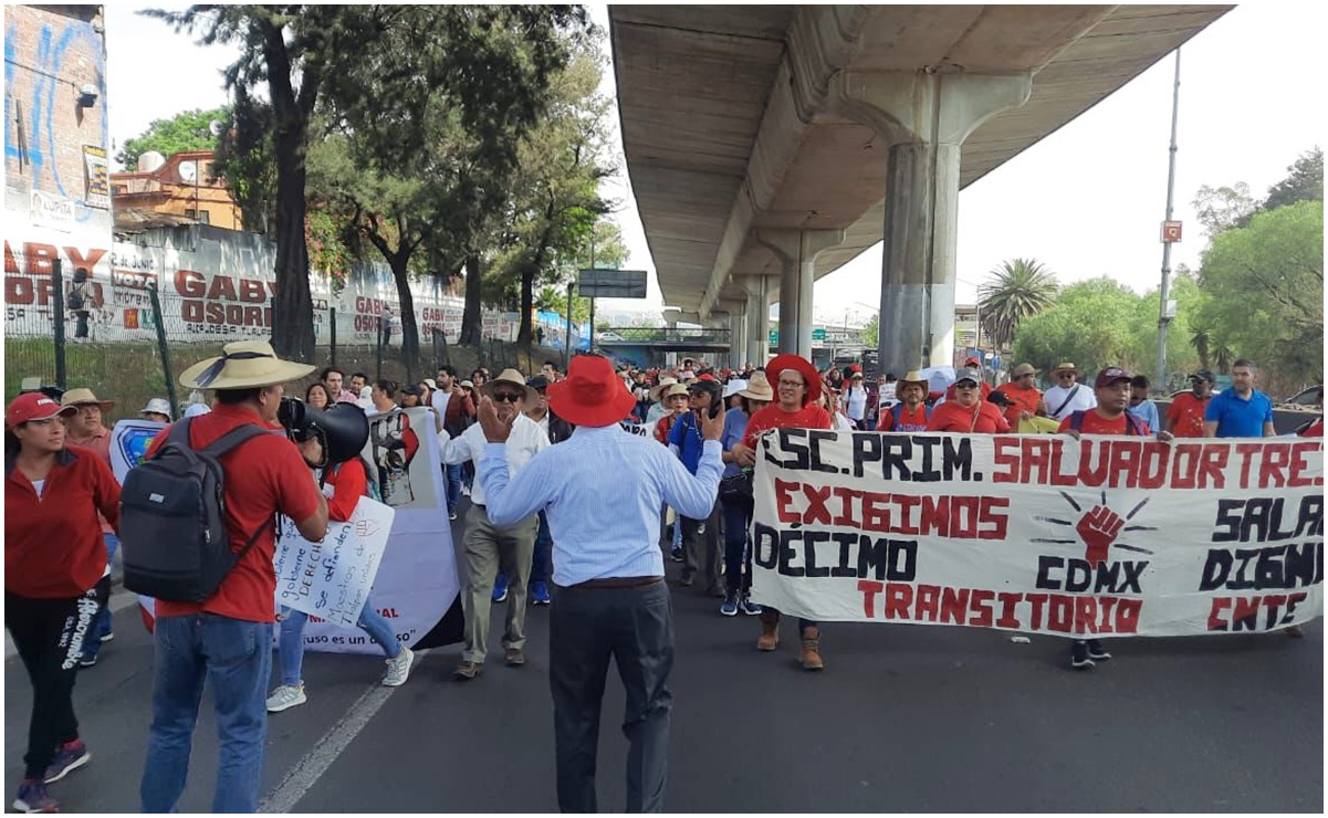 CNTE bloquea principales vialidades en CDMX; demandan aumento salarial