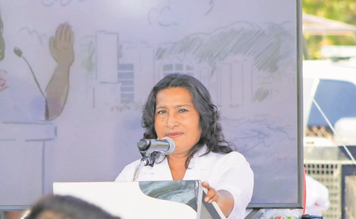Alcaldesa de Acapulco denuncia ante MP a manifestantes