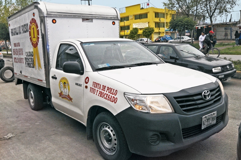 Venta de camiones, debajo de potencial: UNAM