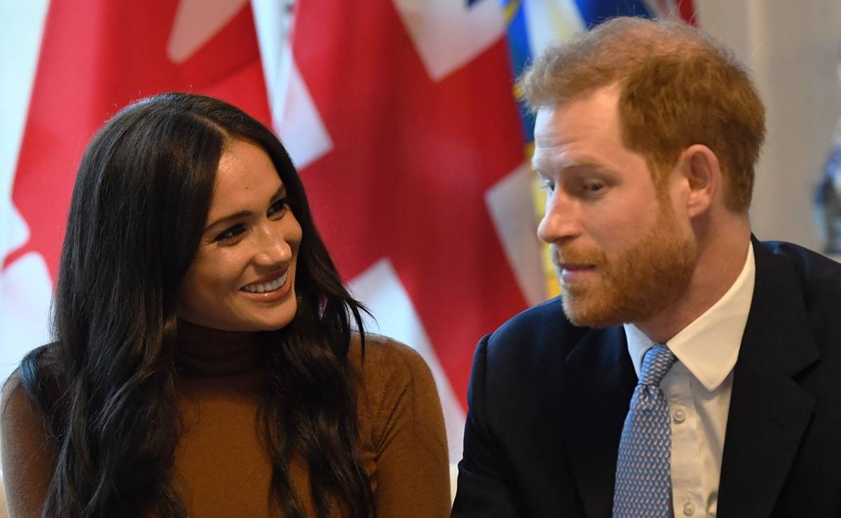 Meghan Markle y Harry compran novela romántica para 'revivir' su carrera