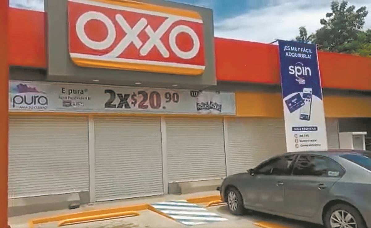 Por extorsión, cierran Oxxos en Zihuatanejo