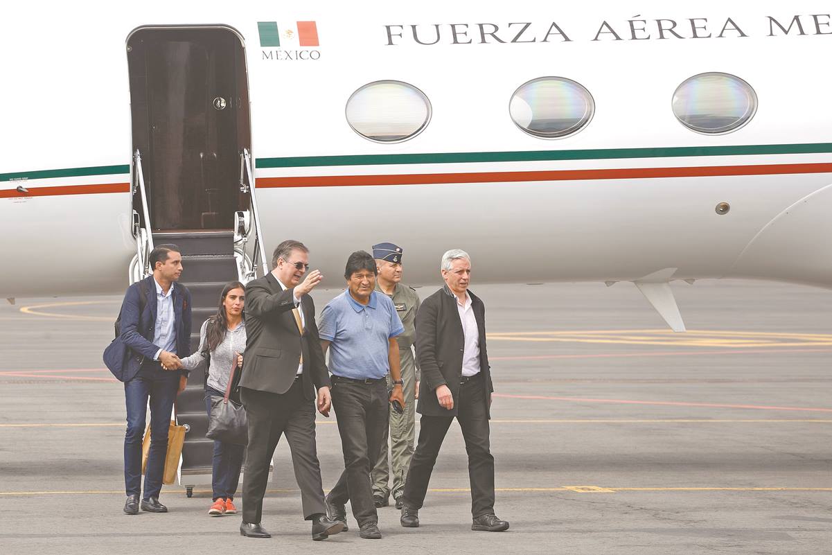 Gastan casi 2 millones de pesos para traer a Evo Morales a México