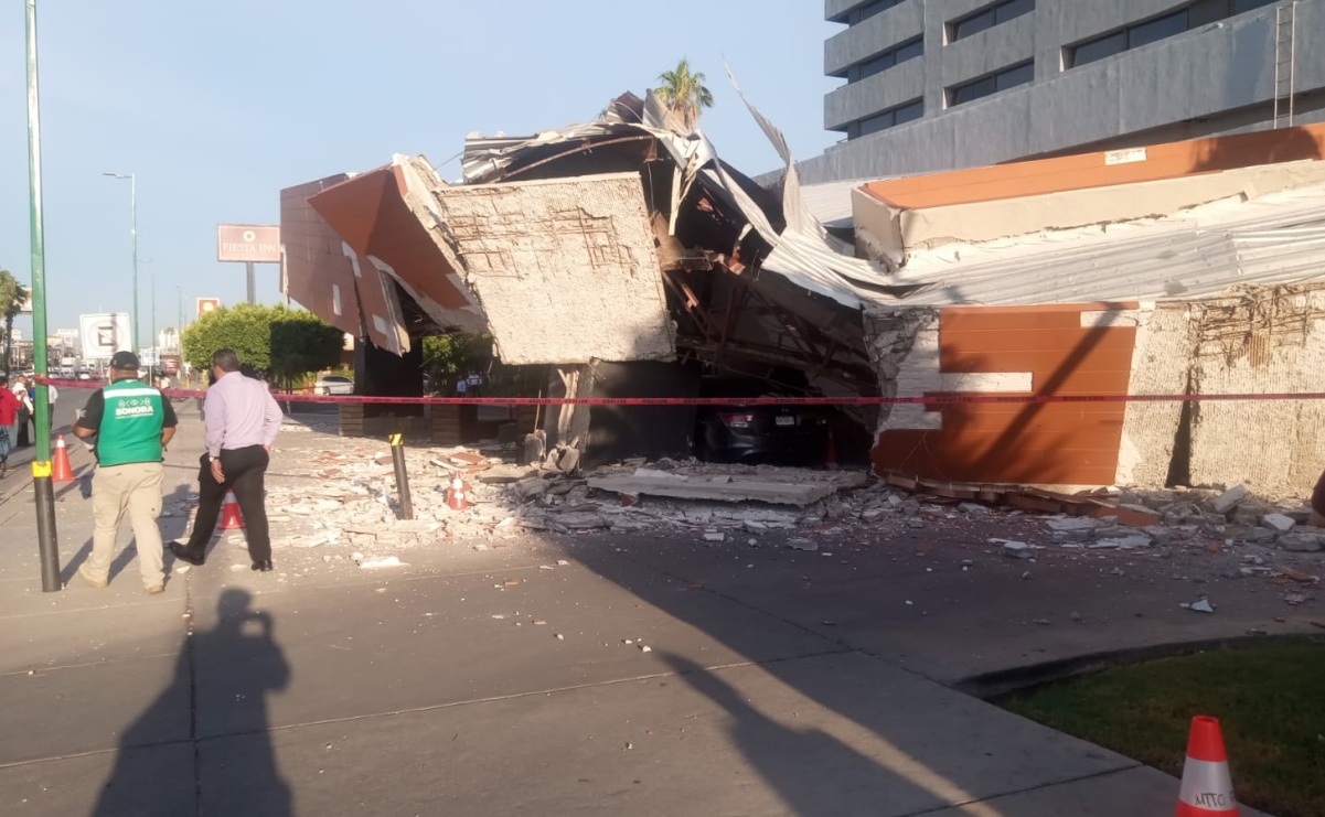 Se derrumba techo de fachada de Hotel Fiesta Americana en Hermosillo, VIDEO