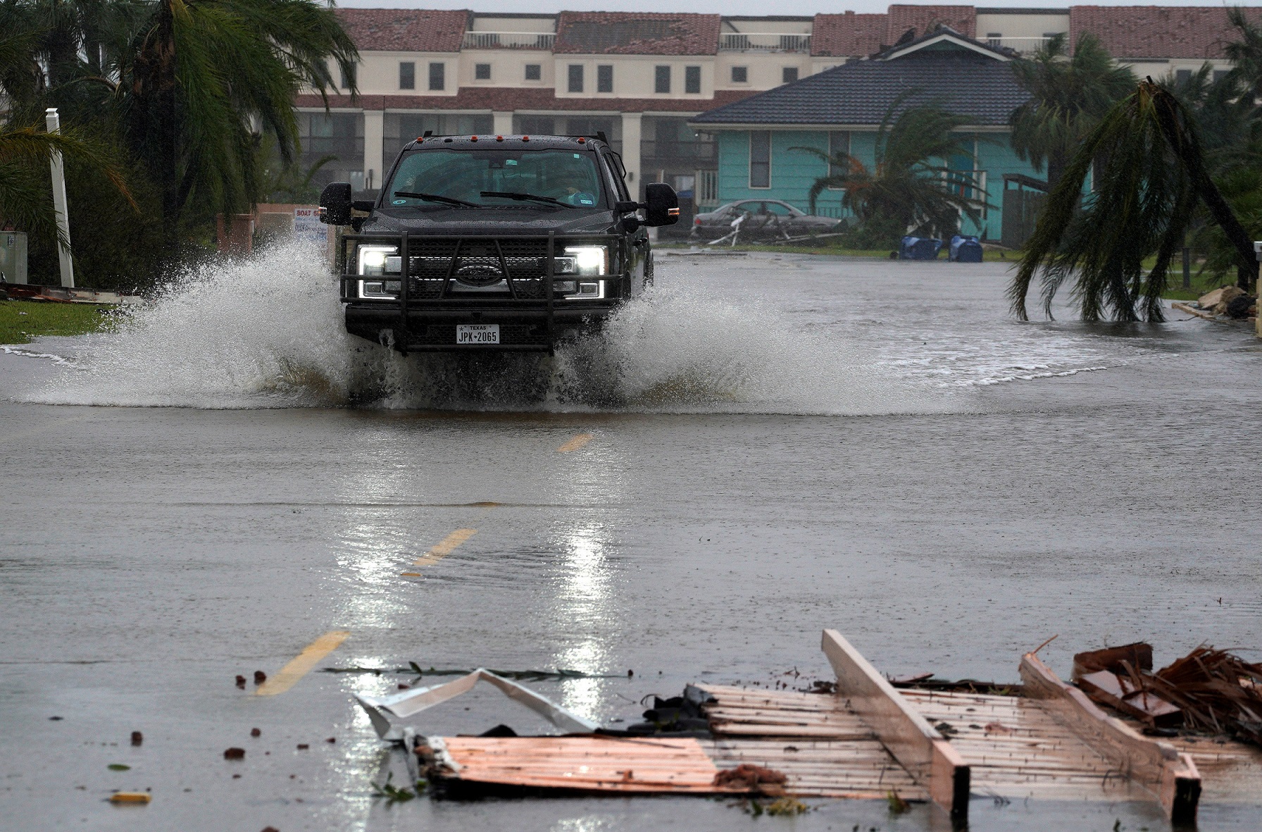 Huracán Harvey deja al menos una víctima mortal a su paso por Texas (EE.UU.)